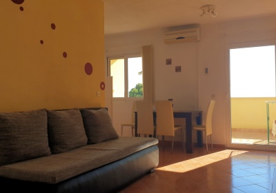 apartman drap, dnevni boravak i blagovaonica